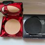 Lock-it Powder Foundation Compact Image 2