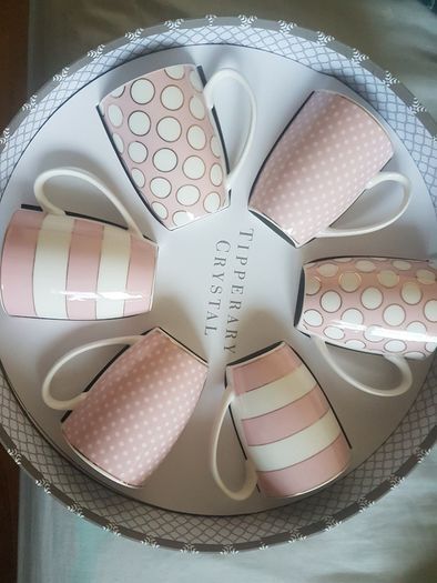 PRICE REDUCED FROM 50 >>>> Set of 6 Bone China Mugs - Spots & Stripes Party Pack
