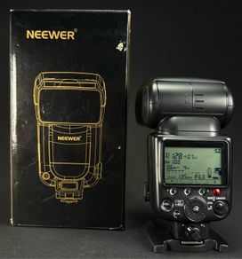 Neewer Speedlighte NW910 Nikon