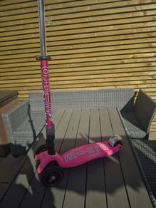 Maxi Micro Scooter Pink