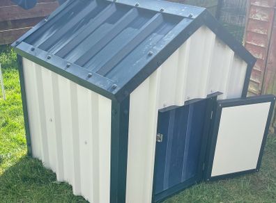 Large dog kennel