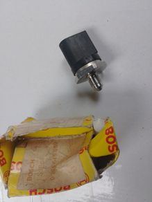 Bosch 0261545059 Fuel Pressure Sensor for Audi A2 A3 A4 B6 B7 B8 A5 A6 Allroad