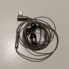 Soundmagic E80D earphones iems