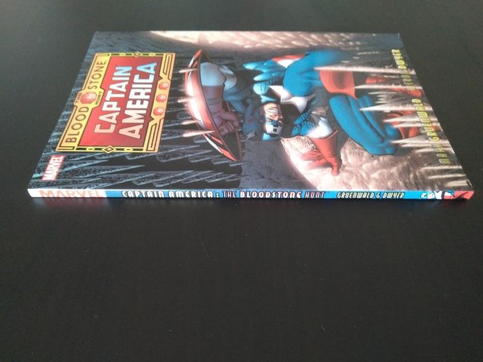 graphic novel - Captain America: the bloodstone Hunt tpb
