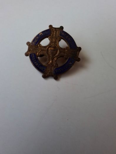 Vintage 2x  Religious Eucharistic Congress Badges 1932 & A 1939 Y.m.c.a. 4th Pilgrimage To Lourdes  Medal