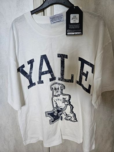 Yale T-shirt BNWT