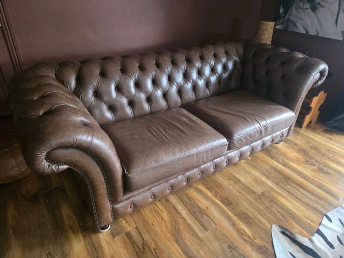 Chesterfield Sofa