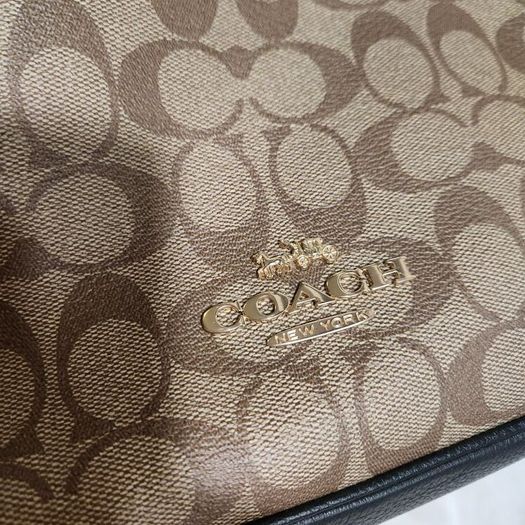 coach bag (authentic) NEW
