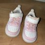 girls Nike runners infant size 4.5 Image 2