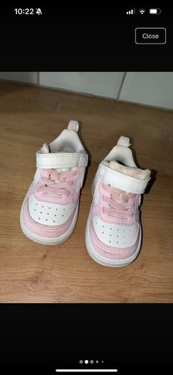 girls Nike runners infant size 4.5