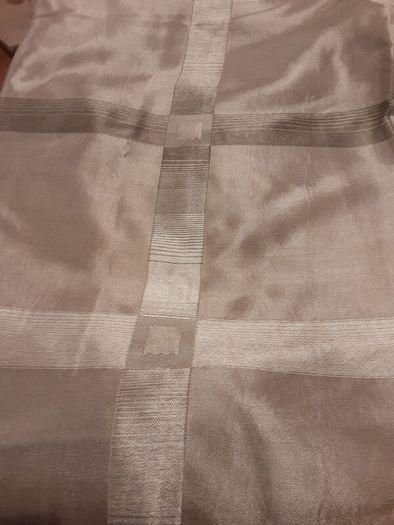 90x90 Gold Pattern Curtains