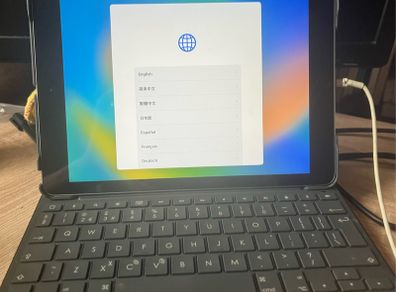 iPad 5th gen 32GB storage
