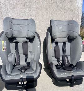 2 BabyAuto car seats