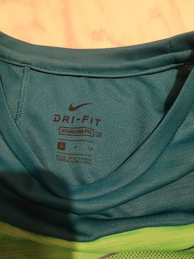 mens nike tshirt