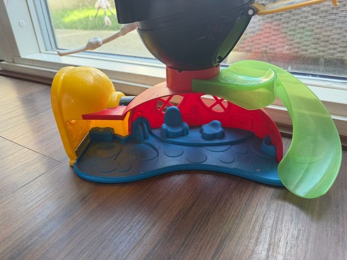Fisher-Price Disney Mickey Mouse Fly 'n Slide Clubhouse