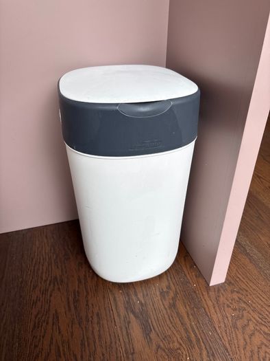 Tommy Tippee Nappy Bin