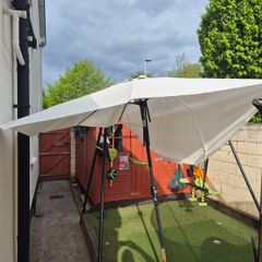 Parasol Umbrella - partly broken - repairable