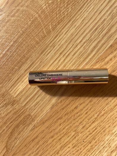 Flormar Deluxe Cashmere Lipstick