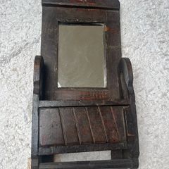 Small mirror / wall mounted key box