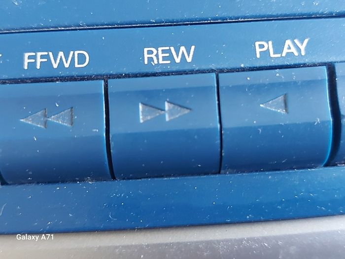 SANYO CD, Tape and Radio music System, Model MCD-Z155L, in excellent condition, and all functions work fine,