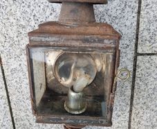 Antique carriage lamp
