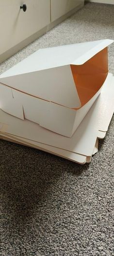 White Square Cake Boxes x5