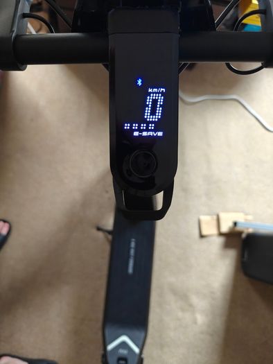 NIU KQi3 Pro Electric Scooter Like New