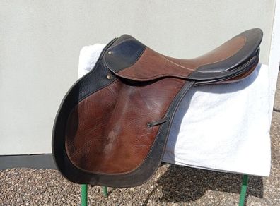 Saddle