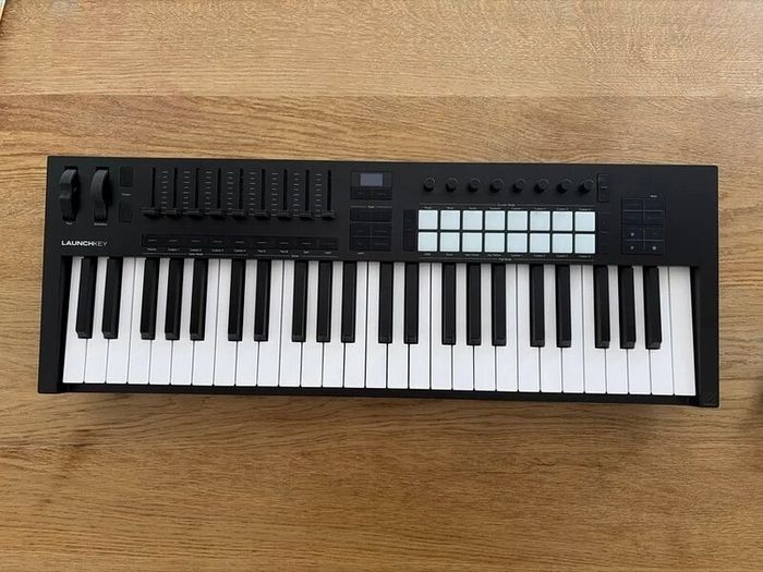 Novation Launchkey 49 mk4