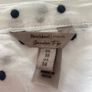 white blouse Image 5