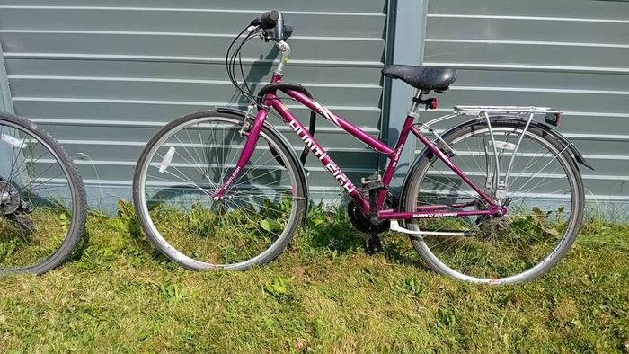 ladies/teenagers bike Huntleigh
