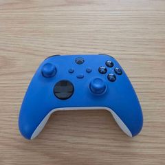 XBOX Wireless Controller - Shock Blue (Like New)