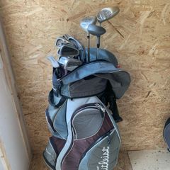 Full bagged Mens Golf set (irons, putter, drivers) (RH)