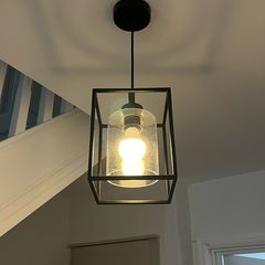 2x ceiling pendants
