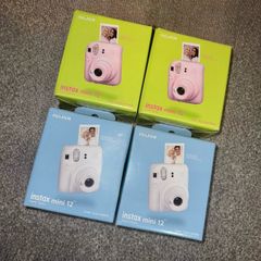 Fujiifilm Instax Mini 12 Camera