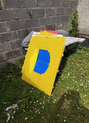 windy house