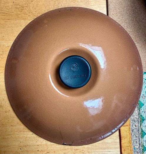 Le Creuset Cast Iron Saucepan with Wooden Handle 22"