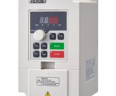 3KW, 14A, 1 or 3 Phase AC 220V Input to 3 Phase AC 0 220V Output Variable Frequency Drive, 50 60Hz Input, 0 2000Hz Output VFD for Spindle Motor Speed Control