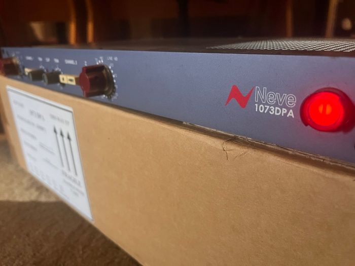 Neve 1073dpa