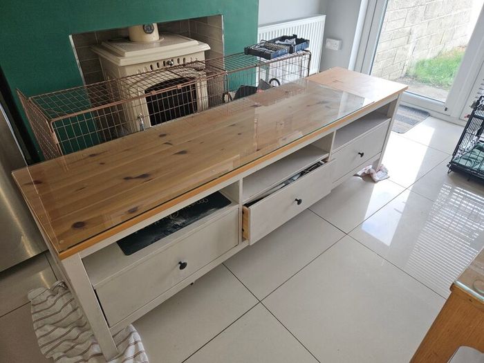 ikea hemnes tv unit 180
