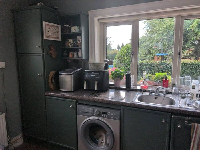 Kitchen cabinets