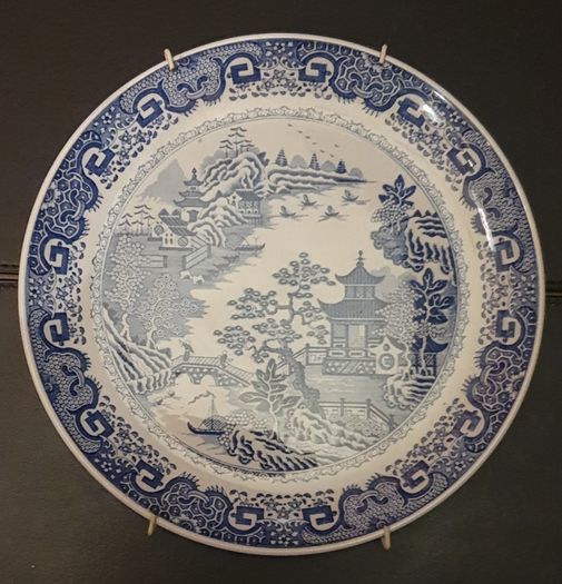 Spode Danbury Mint Decorative Plate