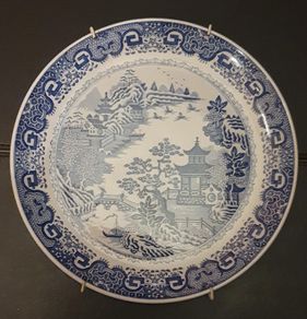 Spode Danbury Mint Decorative Plate