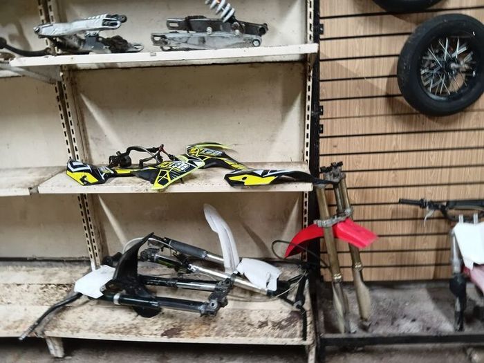 pit bike parts BREAKING ONLY  for parts