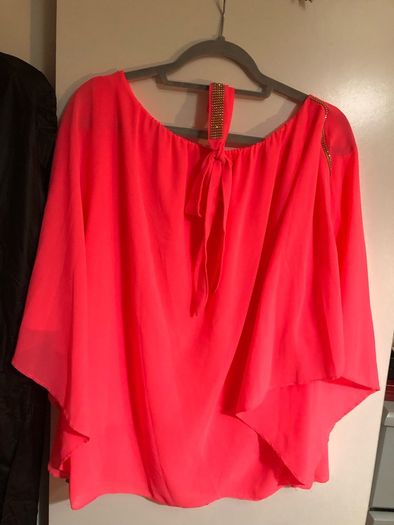 Ladies top size XL