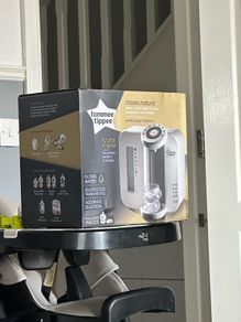 Tommee Tippee Baby formula prep machine