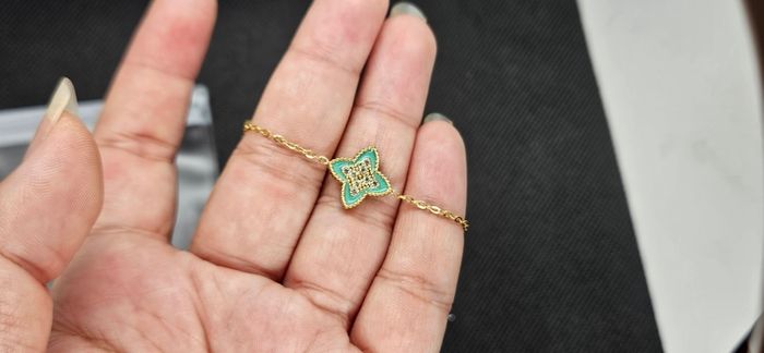 Lynott Multi-Colour Passionate Clover Necklace