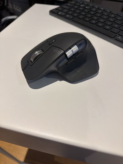 MX Master 3