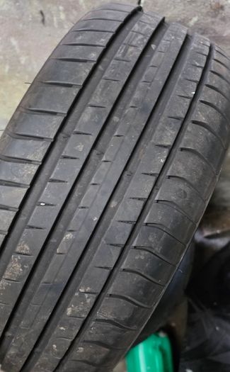 225/40/R18 90% Tyre