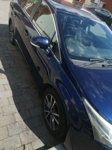 Toyota Avensis 2013